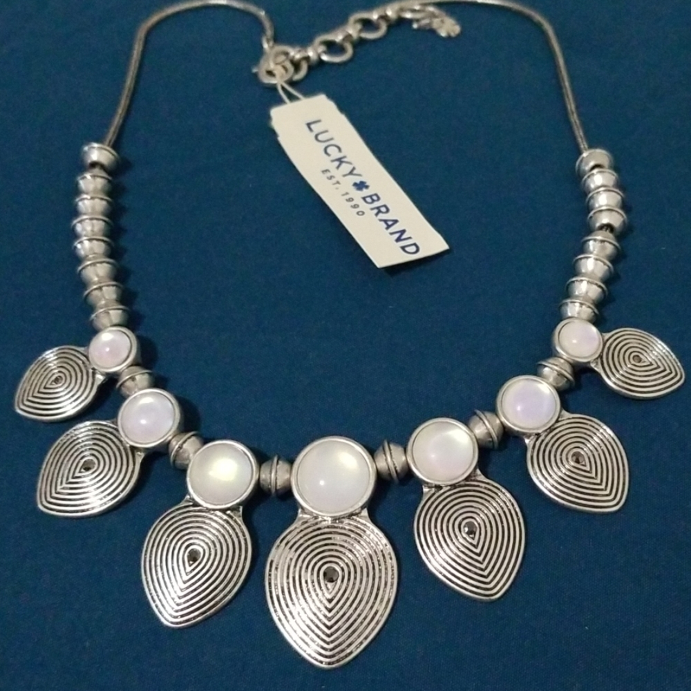 Lucky Brand Neckpiece